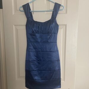B Darlin  Blue  Sleeveless Body Hugging  Occasion Party Event Dress Size1/2